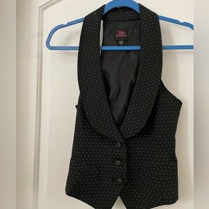 Black White Dotted Adjustable Vest